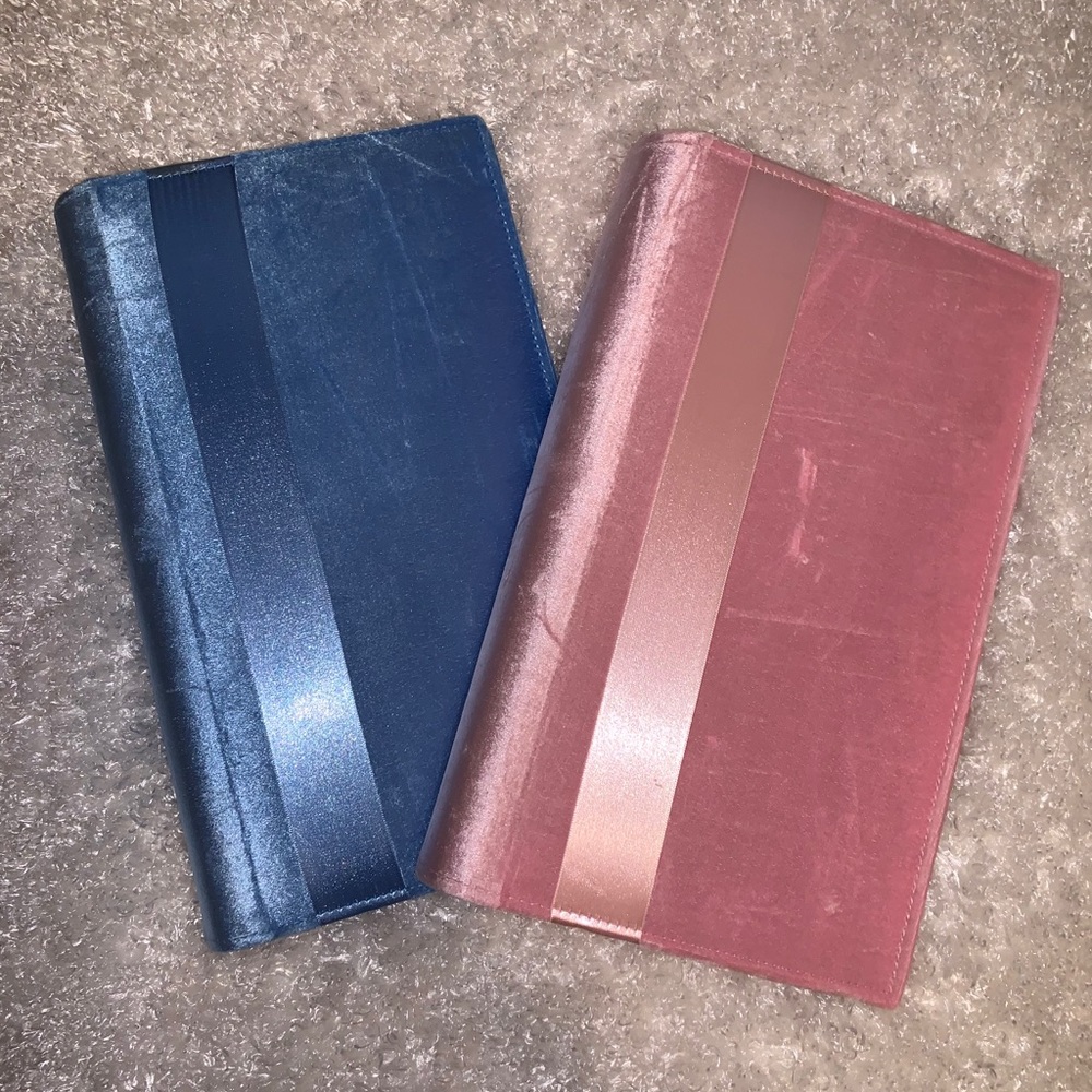 Velvet photo albums set